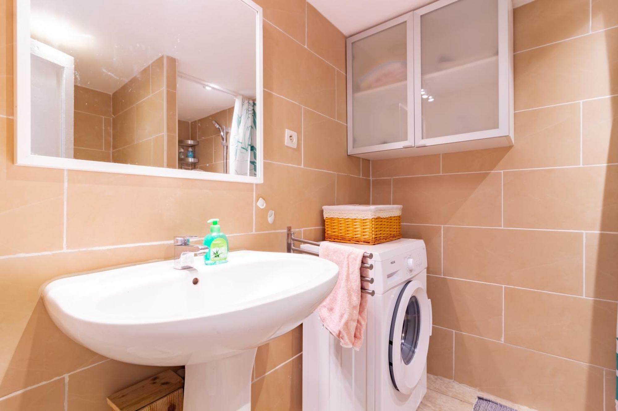 Le Cerisier Des 4 Chemins - Appt 75M² Pour 6 Appartement Carcassonne Buitenkant foto