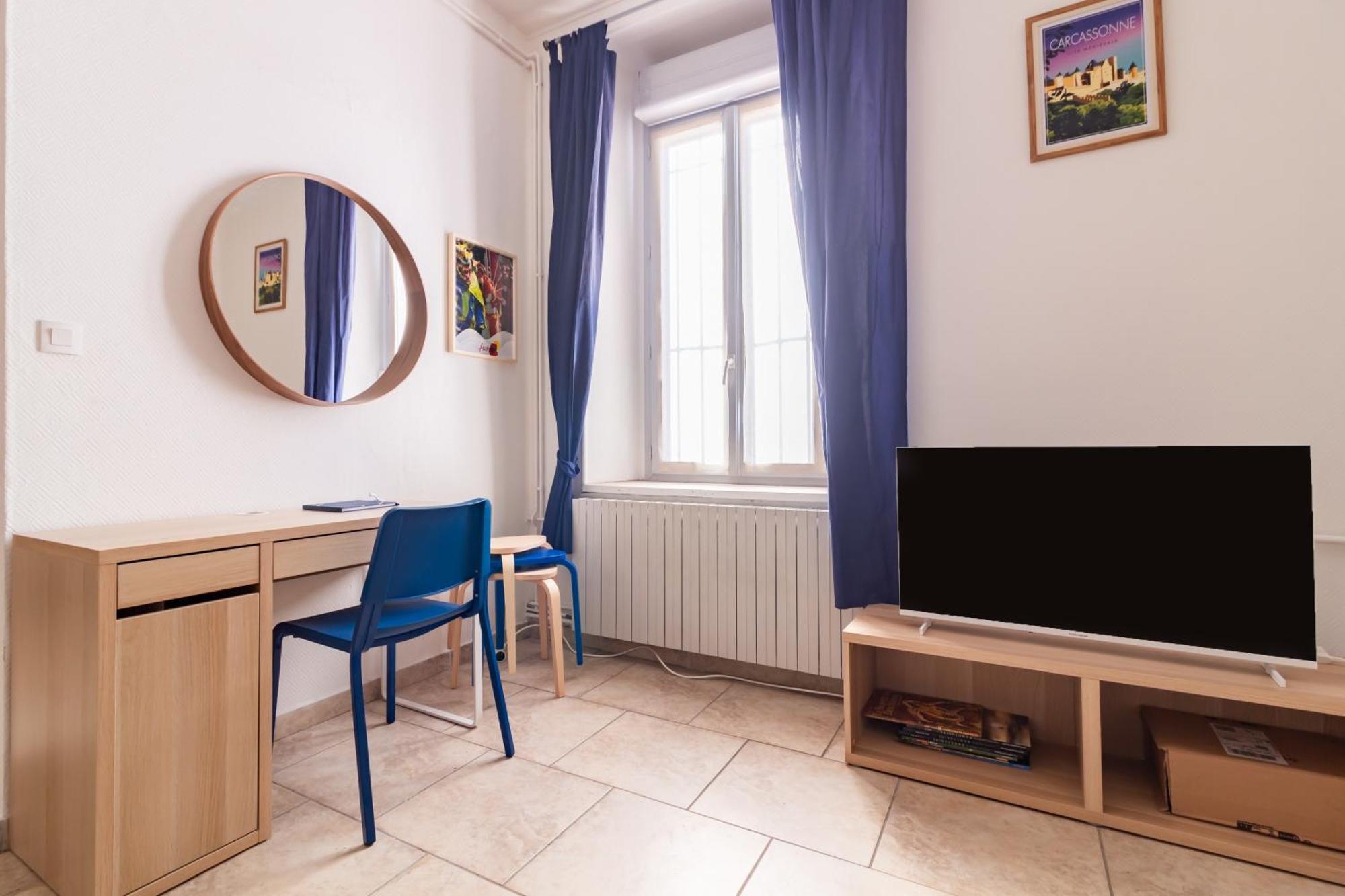 Le Cerisier Des 4 Chemins - Appt 75M² Pour 6 Appartement Carcassonne Buitenkant foto